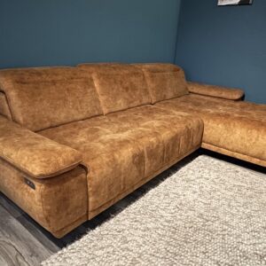 Sofa elektrisch ausfahrbar