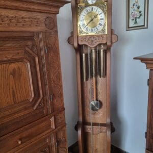 Stehuhr aus Eiche von Tempus Fugit einwandfreie Funktion