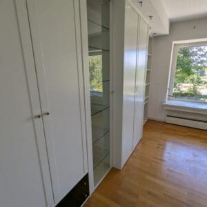 Seitenansicht von links