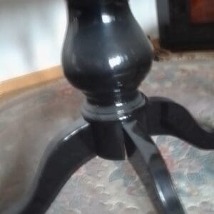 Tischunterteil gehört zu Pos.1