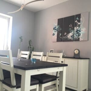 Esszimmertisch inkl. 6 Stühle (Echtholz)