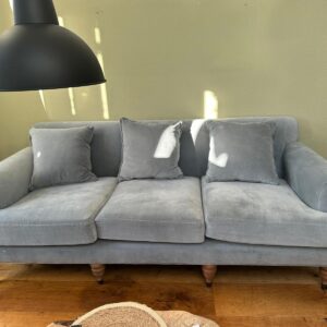 Sofa Modell Kazimir von Loberon