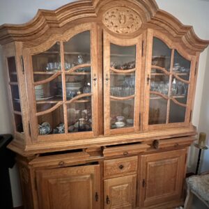 Eichenholz-Schrank vom Schreiner, massiv – hochwertiges Unikat mit Charakter