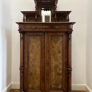 Antiker Gründerzeit-Aufsatzschrank um 1880