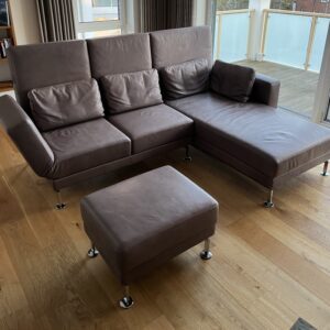 Brühl Ecksofa Moule Small, mit Hocker, Leder Pearl Farbe 85