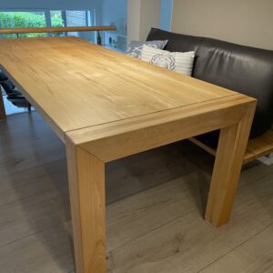 Esstisch ca. 180 x 90cm mit Verlängerung