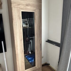 Standvitrine Sonoma Eiche mit Glas – viel Stauraum