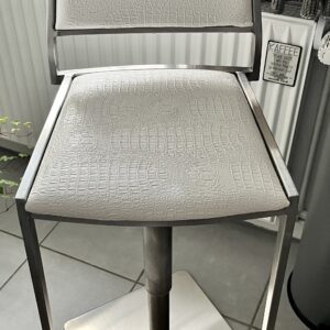 2 Stück Barhocker /Küchenhocker