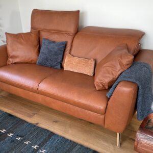 Leder-Sofa in 1a-Zustand, 8 Monate jung, 5 Jahre Garantie auf den Lederbezug!