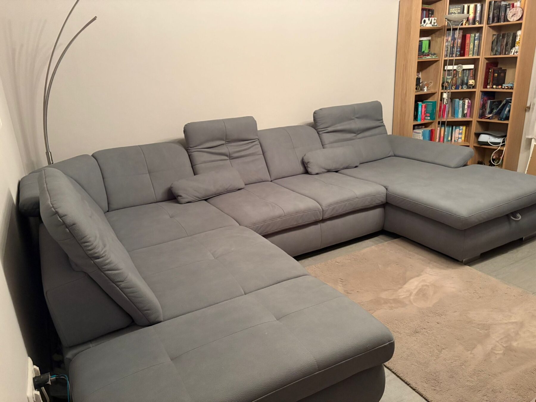 888c43c7-129e-4cad-80be-882503a370ce