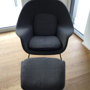 Knoll International Womb Sessel