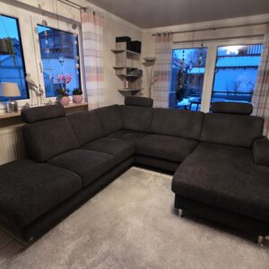 Wohnzimmercouch grau mit Ottomane