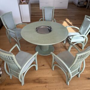 Esszimmer/Wintergarten-Tisch Ratan Reseda 1,40m ausziehbar 2,40m 10Stühle