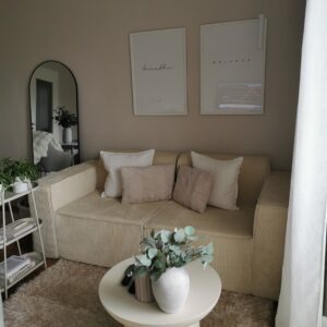 Beiges Sofa