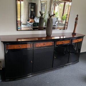 Anrichte schwarz Ulmenwurzel und Spiegel