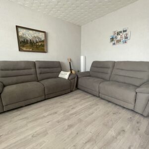 Sofas hellgrau