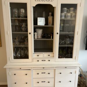Riviera Maison Buffetschrank im „Coastal/Hamptons“-Stil