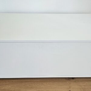 Tischler hergestelltes Sideboard weiß