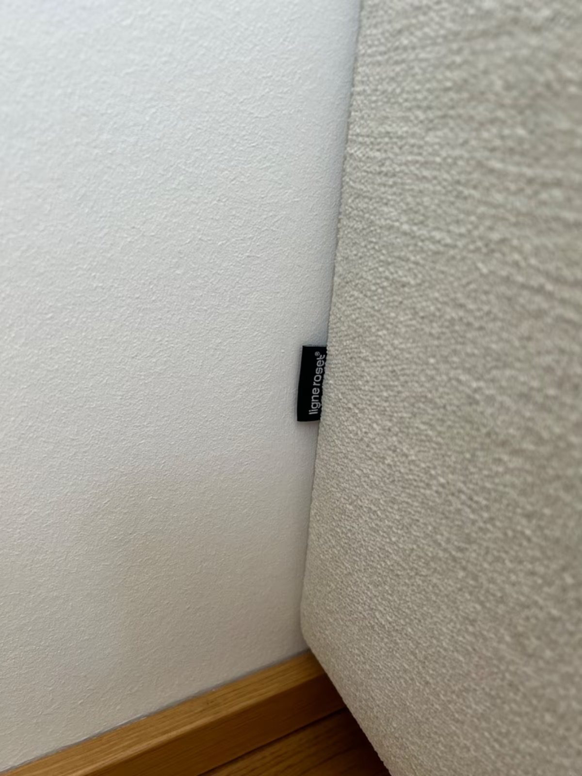 1cb89a0b-2842-44bb-80de-33011ac98b24