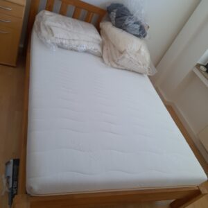 Bett