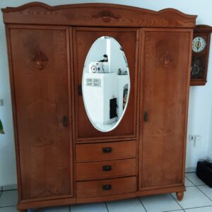 Schrank