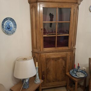 Eckschrank 2
