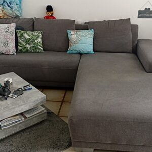 Wohnzimmercouch mit Ottoman