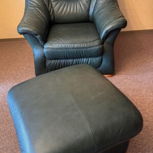 Echtledersessel 2x plus 1 Lederfußhocker