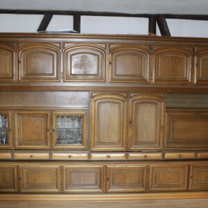 Wohnzimmerschrank