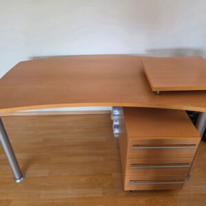 Schreibtisch SEGMÜLLER "Now" MASSIV, mit PCPult und Rollcontainer
