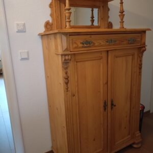 Schrank