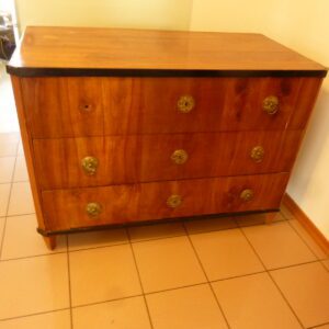 Antike Biedermeier Kommode – 3 große Schubladen